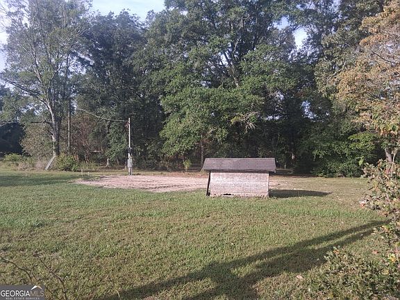2nd image of 1443 Old Bethel Rd