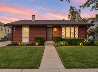 206 E Manor Dr, Griffith, IN 46319