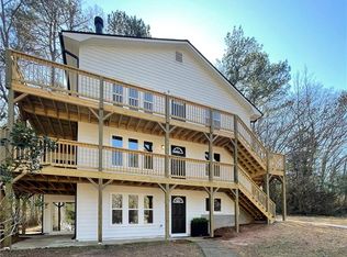 4013 Hawthorne Cir, Smyrna, GA 30080