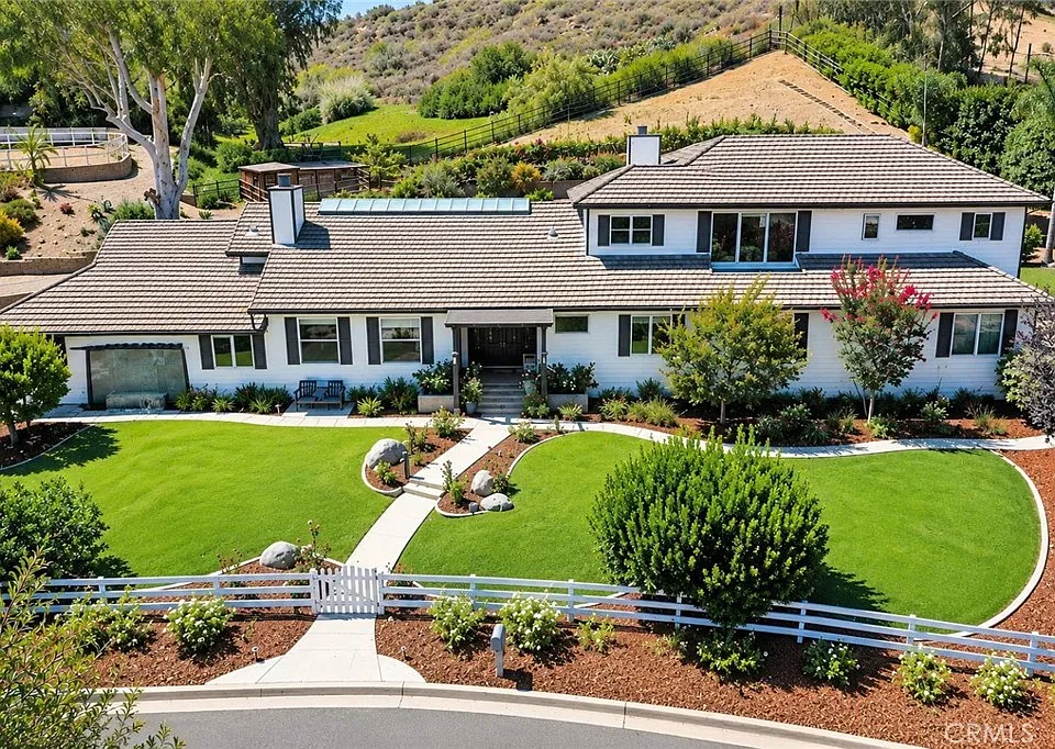 15159 Rancho Real