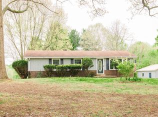241 Harshaville Rd, Clinton, PA 15026