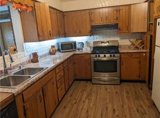 1458 Crittenden Rd, Rochester, NY 14623