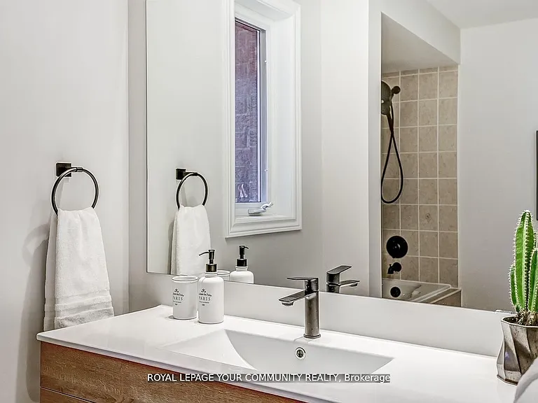 43 Gauguin Ave — Photo 29