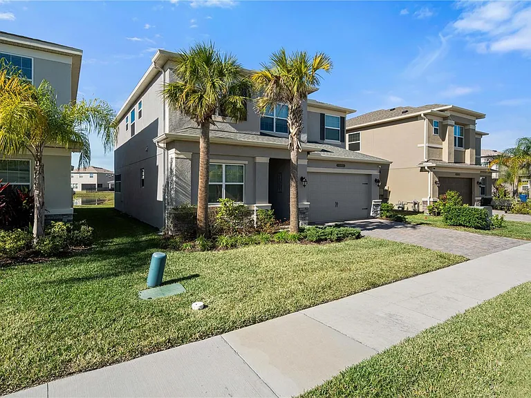 3341 Woodland Brook Way — Photo 2
