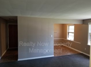 2817 Noble Rd #6, Cleveland, OH 44121