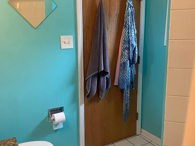 711 N Elizabeth St #2R — Photo 11