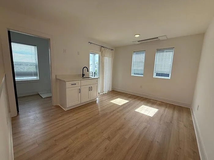 102 Duke St #3 — Photo 21