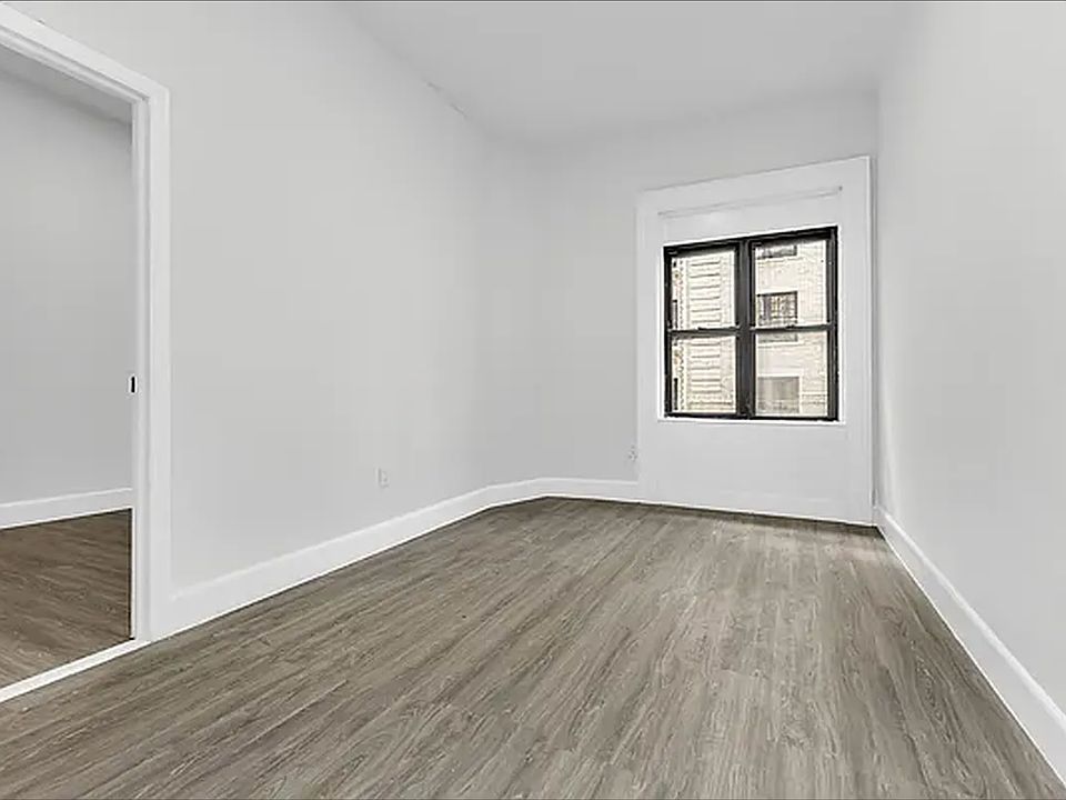 1st image of 620 W End Ave #3D