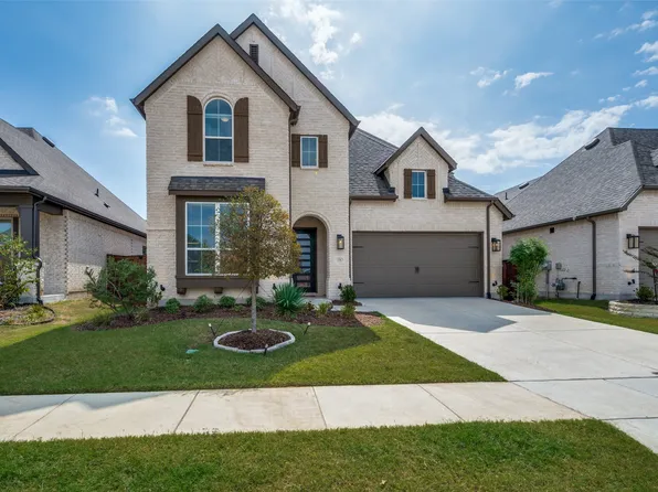 1316 Buttercup Ave, Aubrey, TX 76227