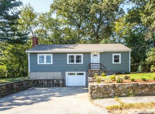 6 North St, Andover, MA 01810