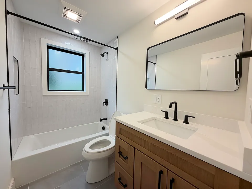 96 Miller Ave #3