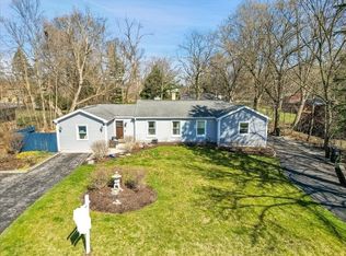 10 E Clarendon St, Prospect Heights, IL