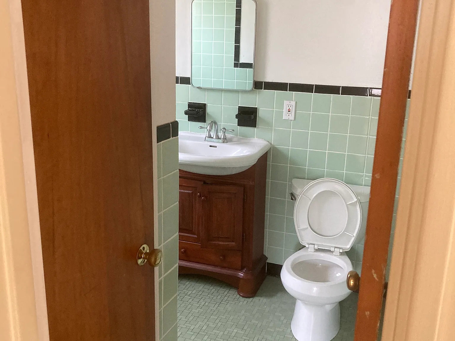 1 bed, 650 sqft, $825 — Photo 2