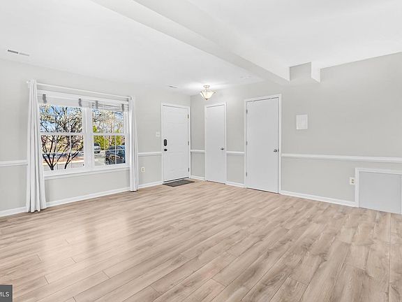 5th image of 6651 Hunting Path Rd