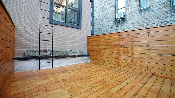 Rented by MADEHOME | media 35