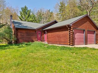 21594 Dewey Rd, Howard City, MI 49329