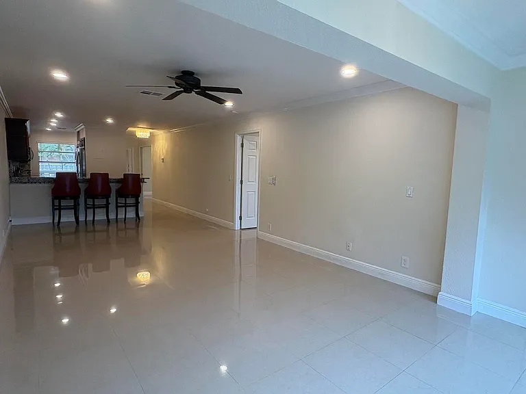 1441 NW 19th Ter #201 — Photo 26