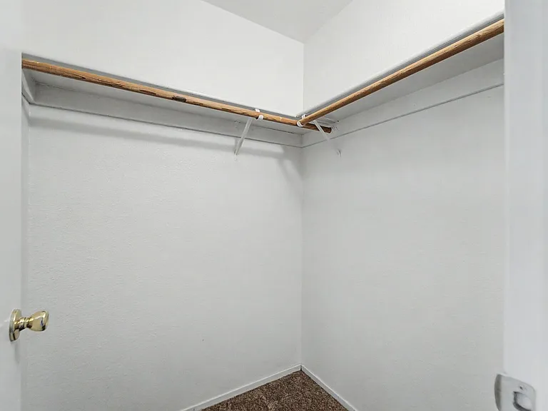 Joshua Tree Apartments — Photo 22