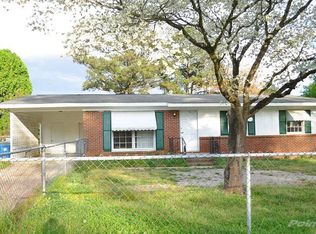 719 Rock Spring Rd, Fayetteville, NC 28314