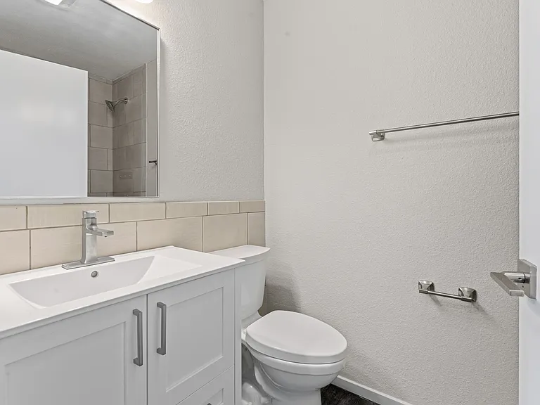 Tamarack Sands Apartment Homes — Photo 70