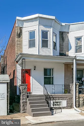 142 S Peach St Photo 1