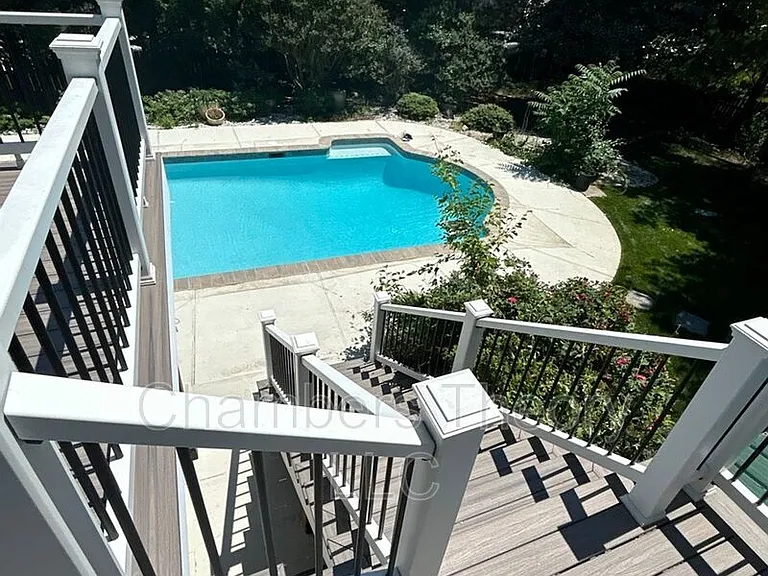 5827 Wessex Ln — Photo 4