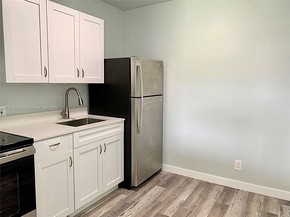 5th image of 2318 Freedom St #7