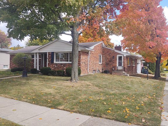 2nd image of 3102 Elmhurst Ave