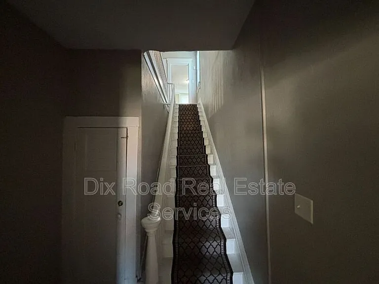 545 Rockdale Ave #2 — Photo 6