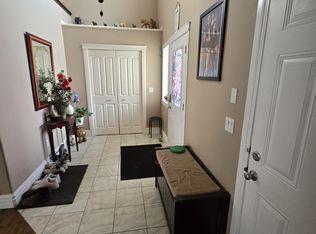 822 Canoe Grn SW, Airdrie, AB T4B3K6