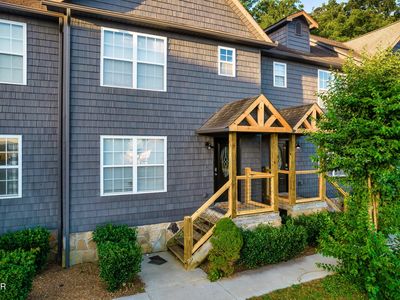 1446 William Holt Blvd, Sevierville, TN, 37862