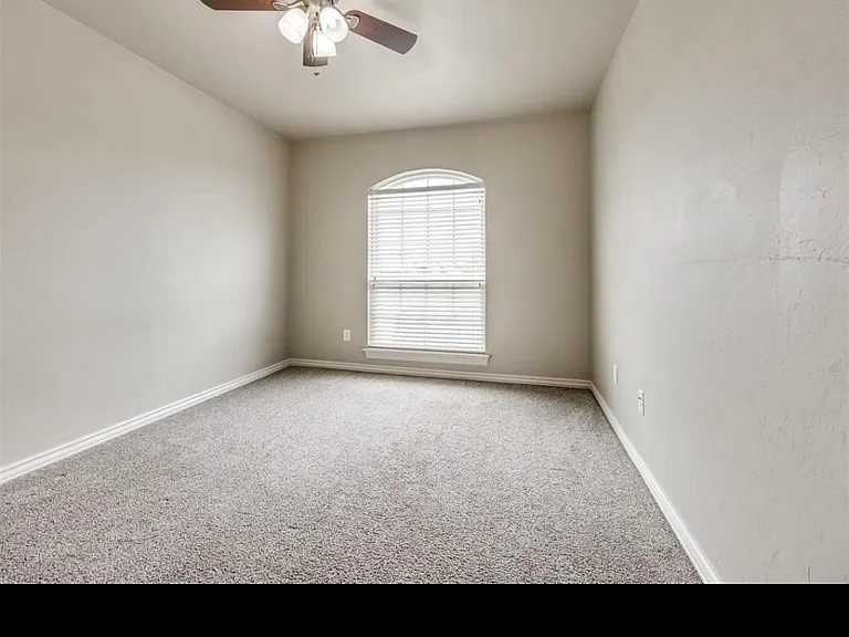 4413 Osprey Dr — Photo 5