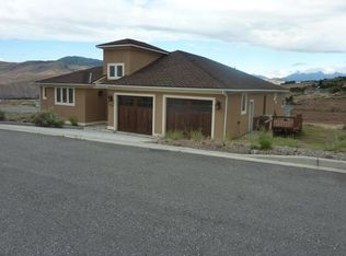 169 W Mountain Brook Ln, Wenatchee, WA 98801