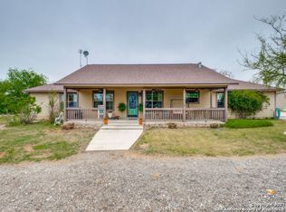 184 Quail Run, Lytle, TX 78052