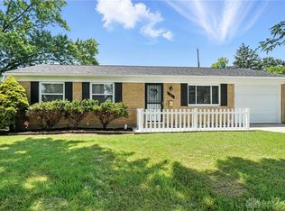34 Twinbrook Dr, Hamilton, OH 45013