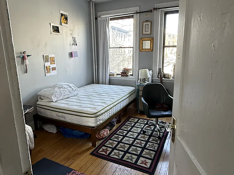 18 Glenville Ave #2 — Photo 7