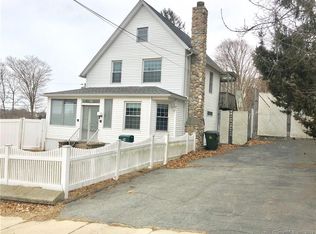 34 Grove St, New London, CT 06320