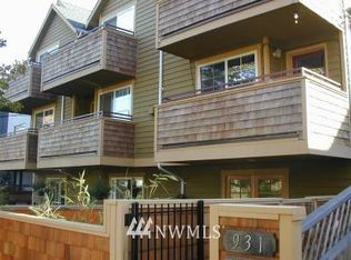 933 A North St #35, Seattle, WA 98103