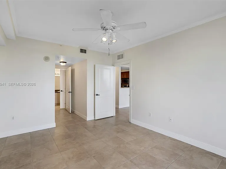2301 SW 27th Ave #1102 — Photo 22