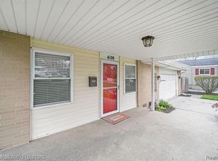 4108 Kent Rd, Royal Oak, MI 48073
