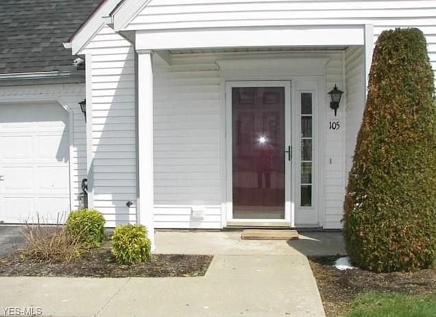 2nd image of 105 Nantucket Dr