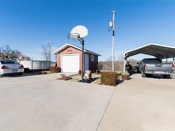 5th image of 16216 Coose Hollow Dr