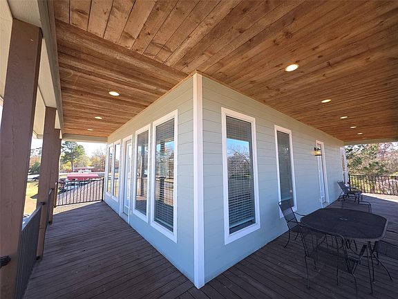 5th image of 201 Coco Loop