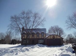 513 Joan Ct, Gilberts, IL 60136