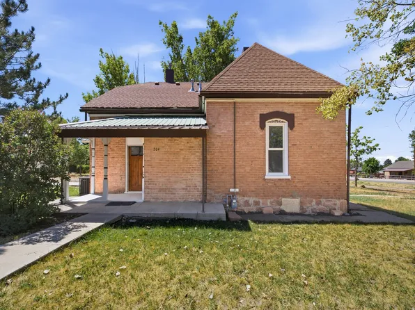 204 E 100 N, Meadow, UT 84644