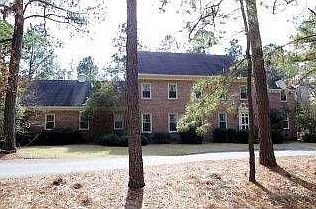 2nd image of 606 Mill Rd