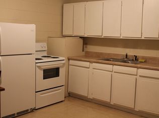 425B Squirrel St, Fayetteville, NC 28303