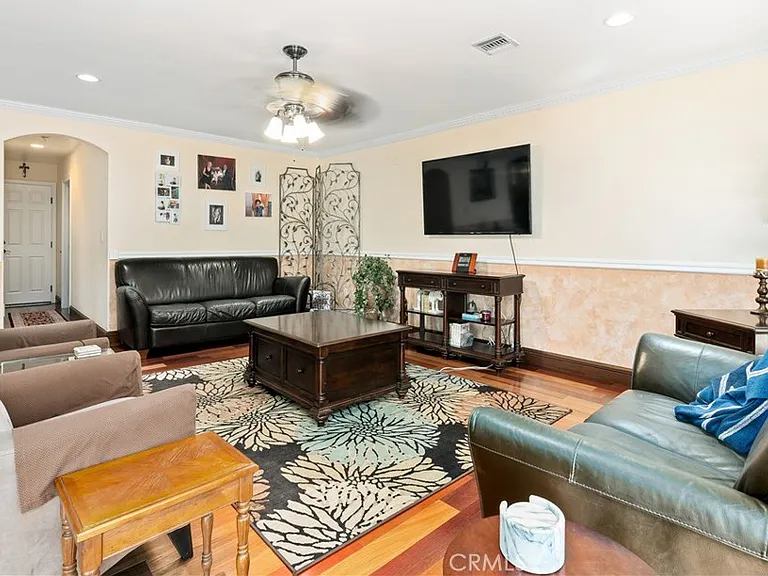 8252 Dancy Cir — Photo 9