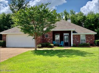 625 Post Oak Pl, Pearl, MS 39208