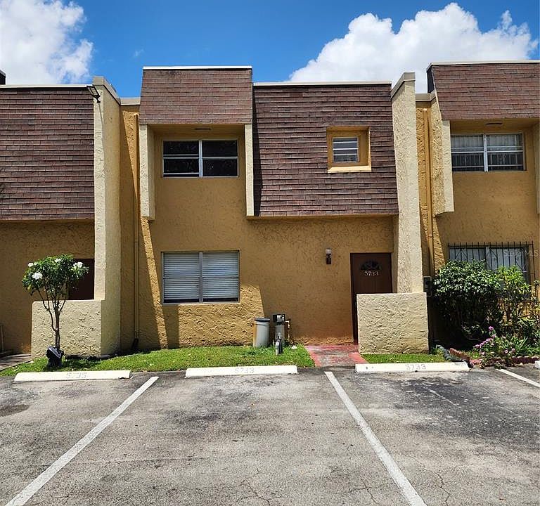 1st image of 5733 BLUEBERRY COURT #119